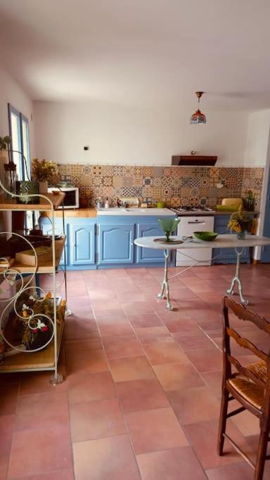 Maison Provencale Les Glycines Holiday home